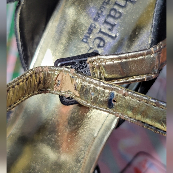 Charles by Charles David women high heels Size 7.5M - Picture 2 of 9